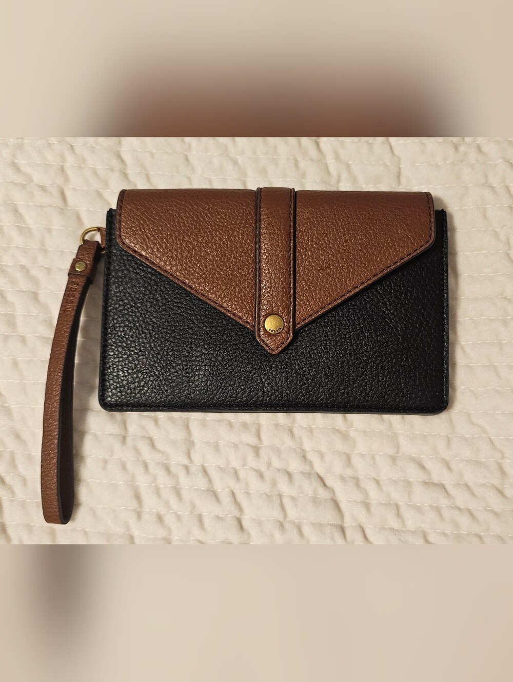 Fossil Wristlet